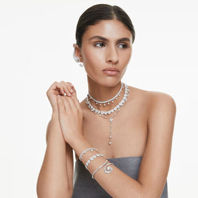 Swarovski x Ariana Grande klipsikorvakorut, vaalea metalli ja kirkkaat kristallit, 5720866