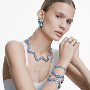 Swarovski Lucent korvakorut, sininen metalli ja siniset kristallit 5680693