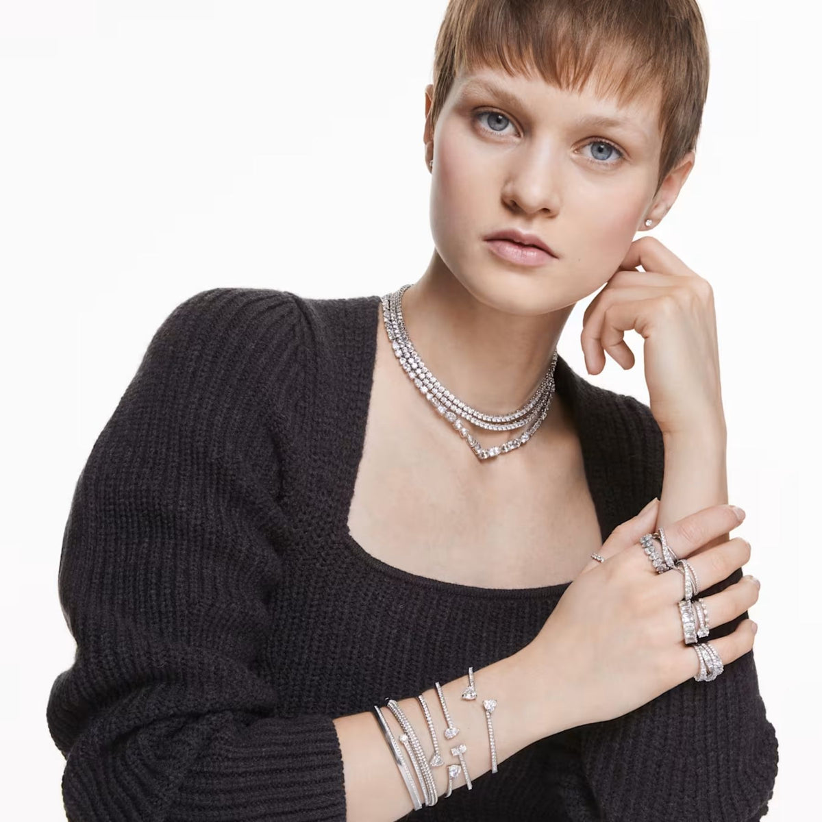 Swarovski Mesmera rannerengas, vaalea metalli ja kirkkaat kristallit