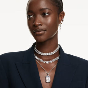 Swarovski Millenia riipus, vaalea metalli ja kirkkaat kristallit 5725768