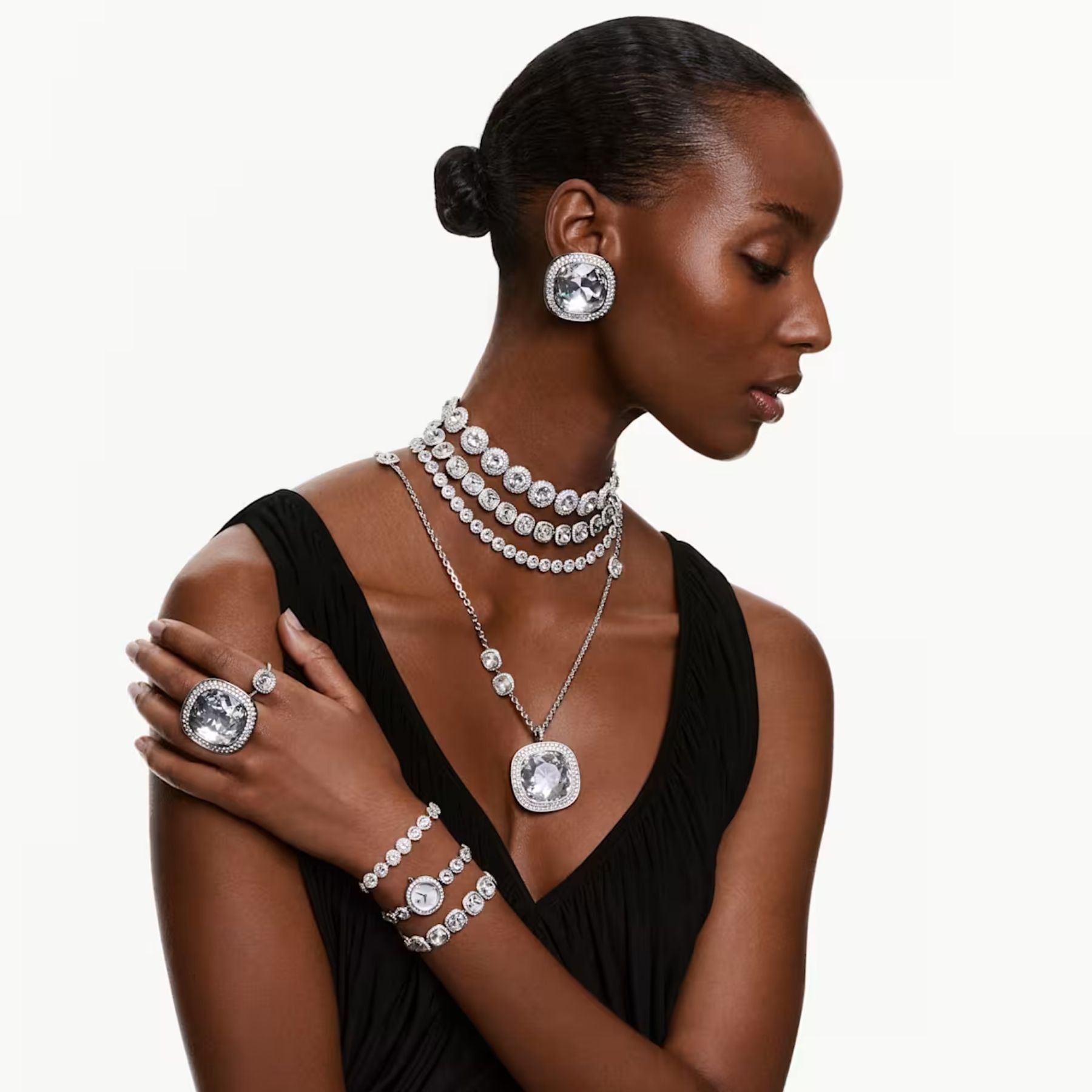 Swarovski Una Angelic cocktailsormus, tumma metalli ja kirkkaat kristallit, 5760117