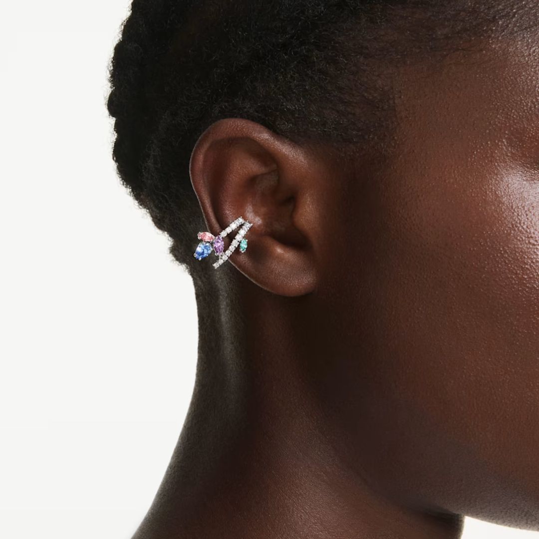 Swarovski x Ariana Grande korvakorut kristalleilla 5749184