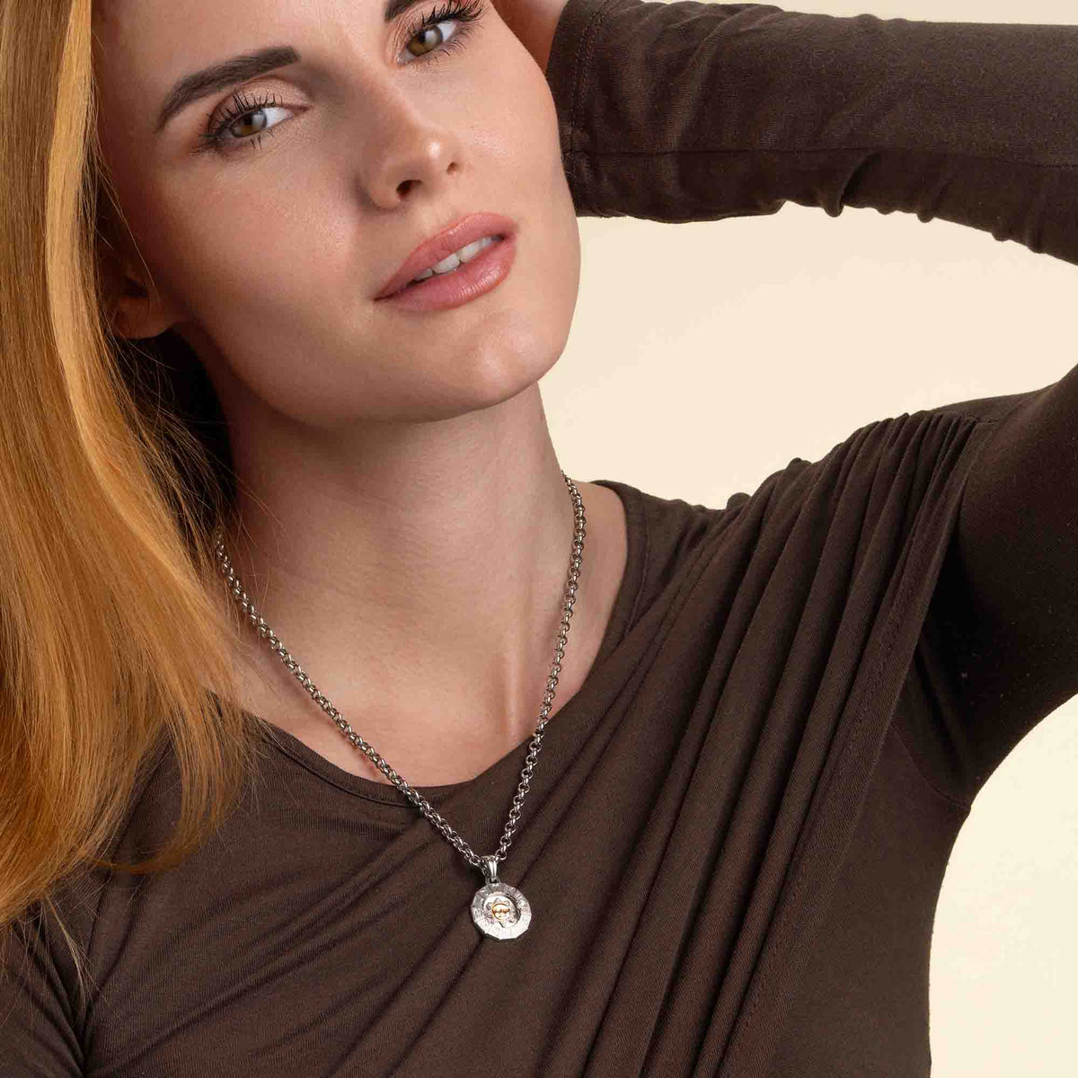 Beautiful Zodiac Diamond Pendant 0,07ct, Small, White Gold