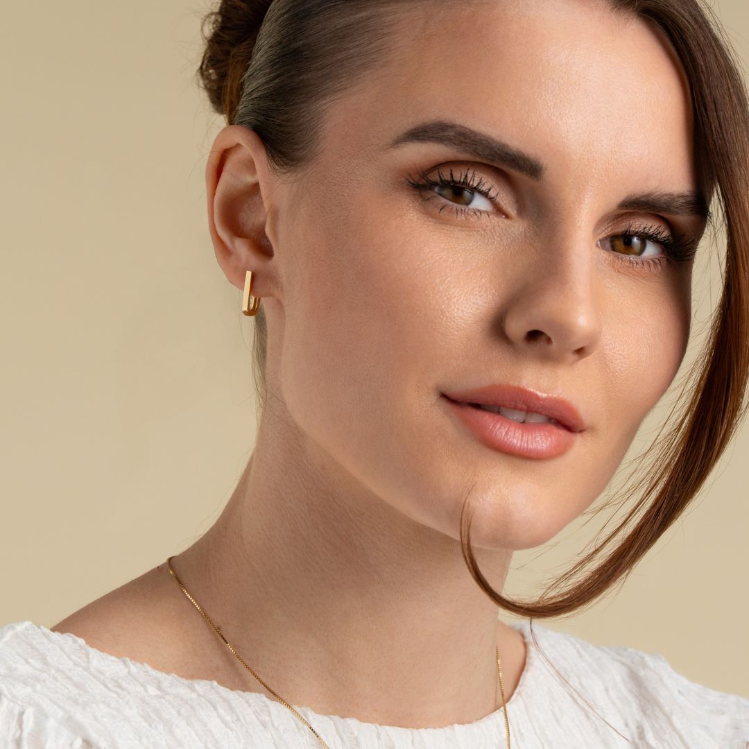 Vittoria rengaskorvakorut, keltakultaa