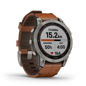 Garmin Fenix 7 Sapphire Solar 47 mm titaani ja ruskea nahkaranneke, multisport-GPS-kello 010-02540-31