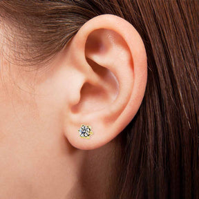 Kultaiset korvakorut 5mm zirkoniakivellä, 14K keltakulta