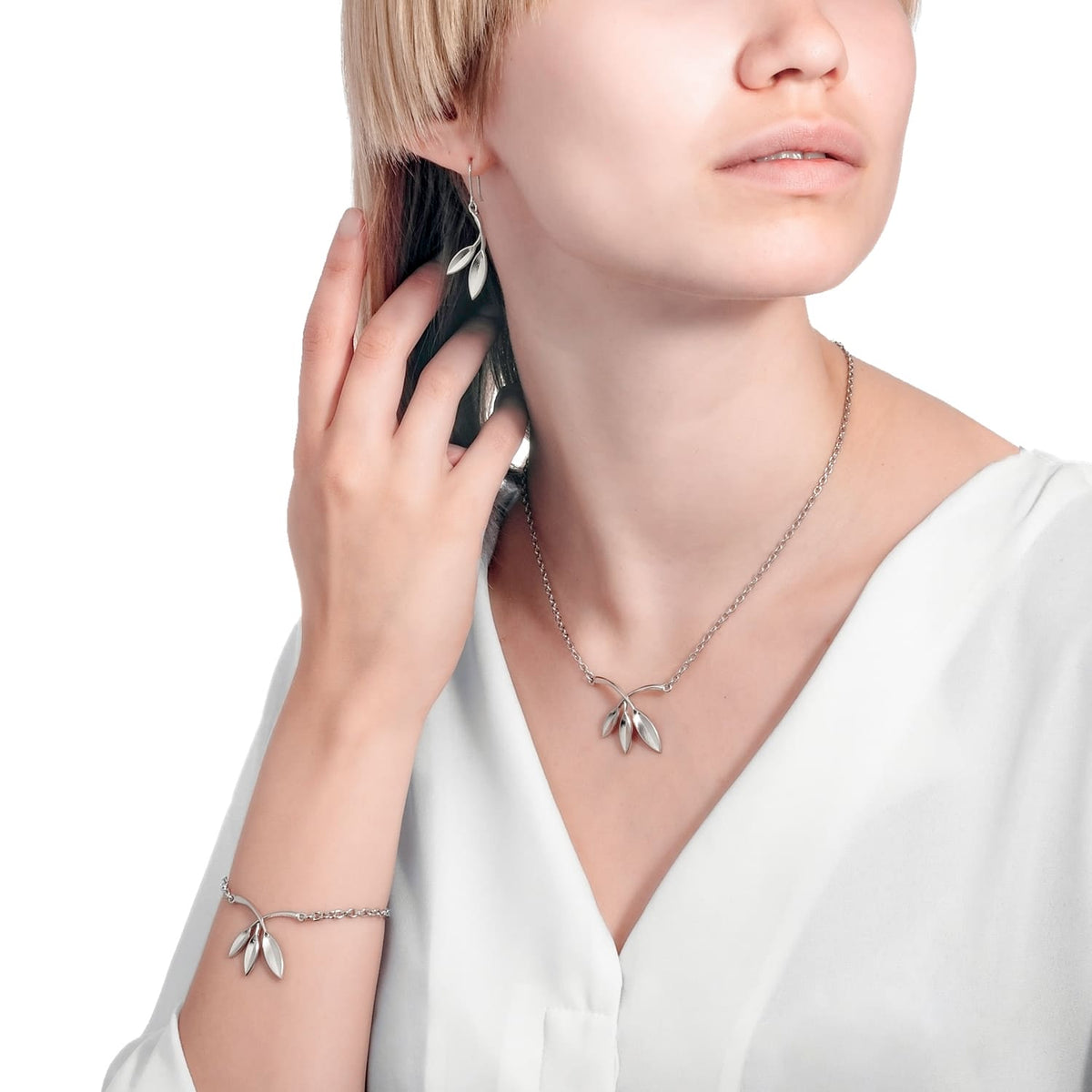 Lumoava Huomen, hopearannekoru - Lumoava - Laatukoru