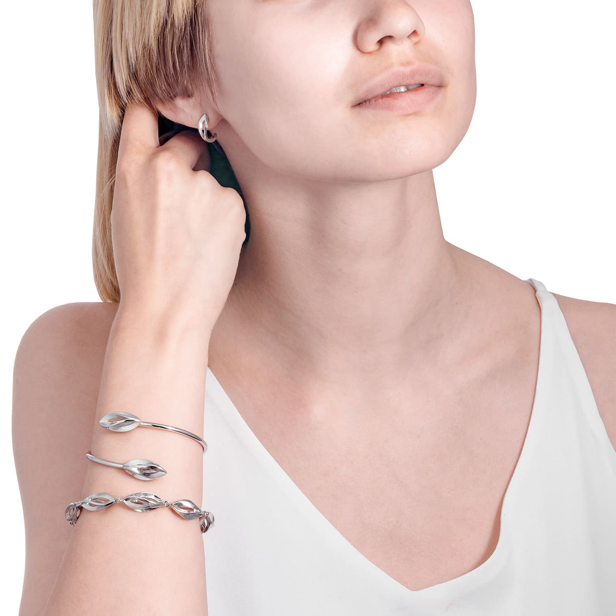 Lumoava Kaisla, hopeakorvakorut 6x16 mm - Lumoava - Laatukoru