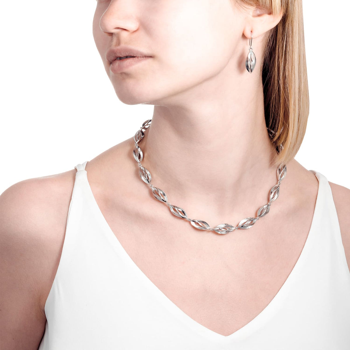 Lumoava Kaisla, hopeakorvakorut 10x26 mm - Lumoava - Laatukoru