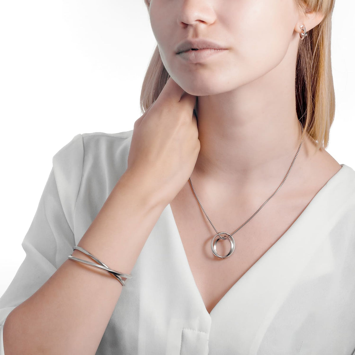 Lumoava Silta, hopeakorvakorut - Lumoava - Laatukoru