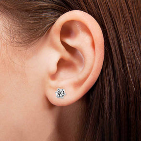 Valkokultaiset korvakorut 5mm zirkoniakivellä, 14K valkokulta