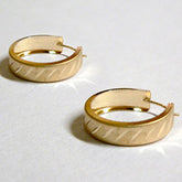 Rengaskorvakorut, kulta, 3135073 - Laatukoru - Laatukoru